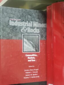 ٢٠٢٤٠٥٠٤_١٢٣٧٢٦-225x300